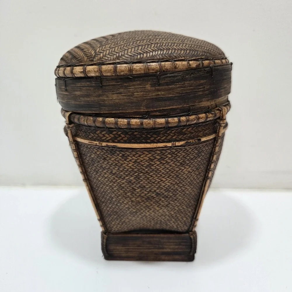 CHINESE ASIAN RICE BASKET Woven‎ Dark Wicker Bamboo Unique Design